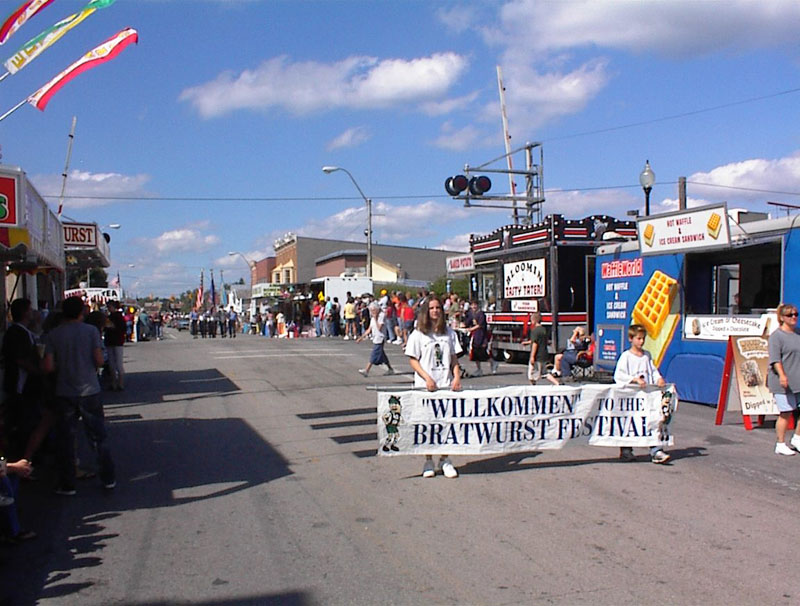 Bucyrus, Ohio Bratwurst Festival Parade (2004)