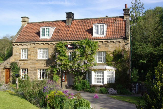 Horse Shoe Inn