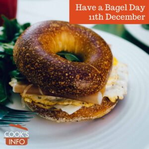 Bagel sandwich with fillings