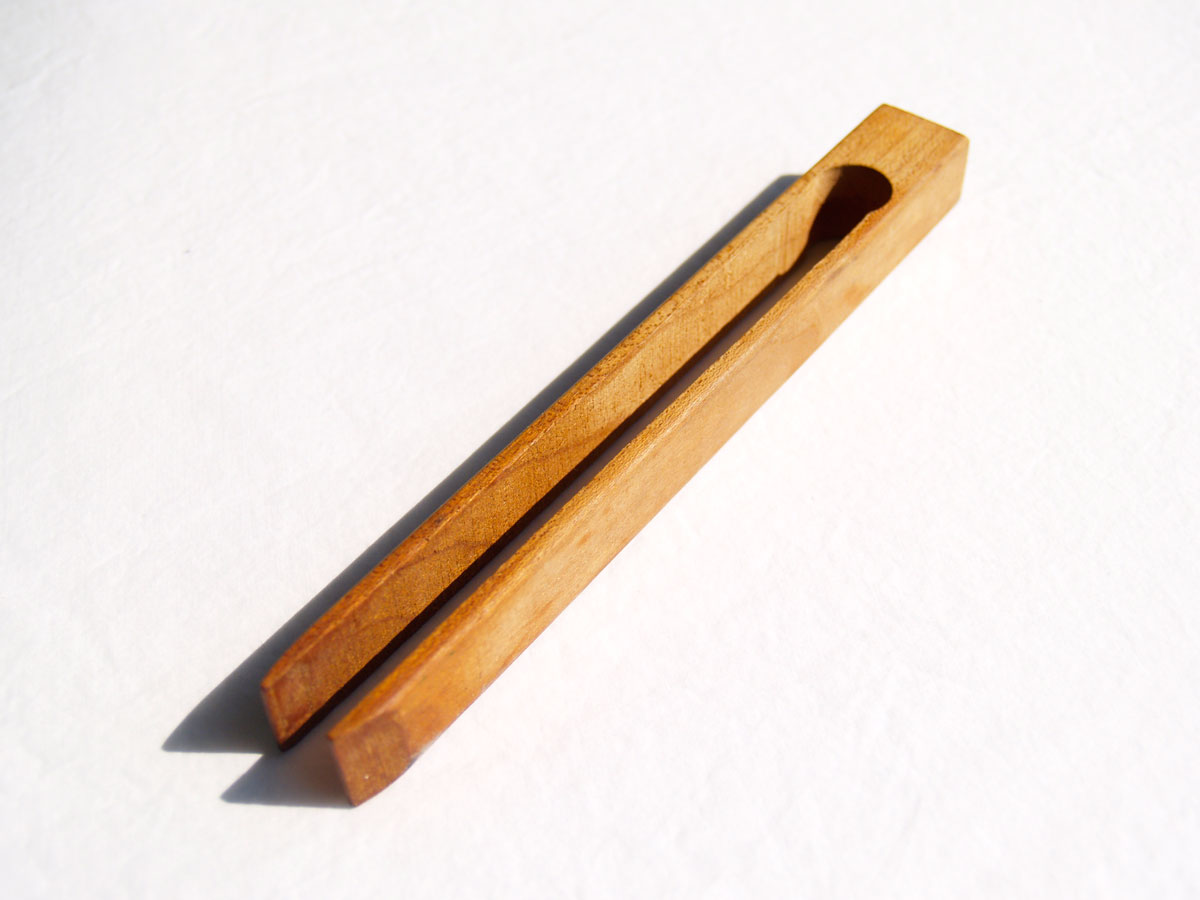 Wooden tongs