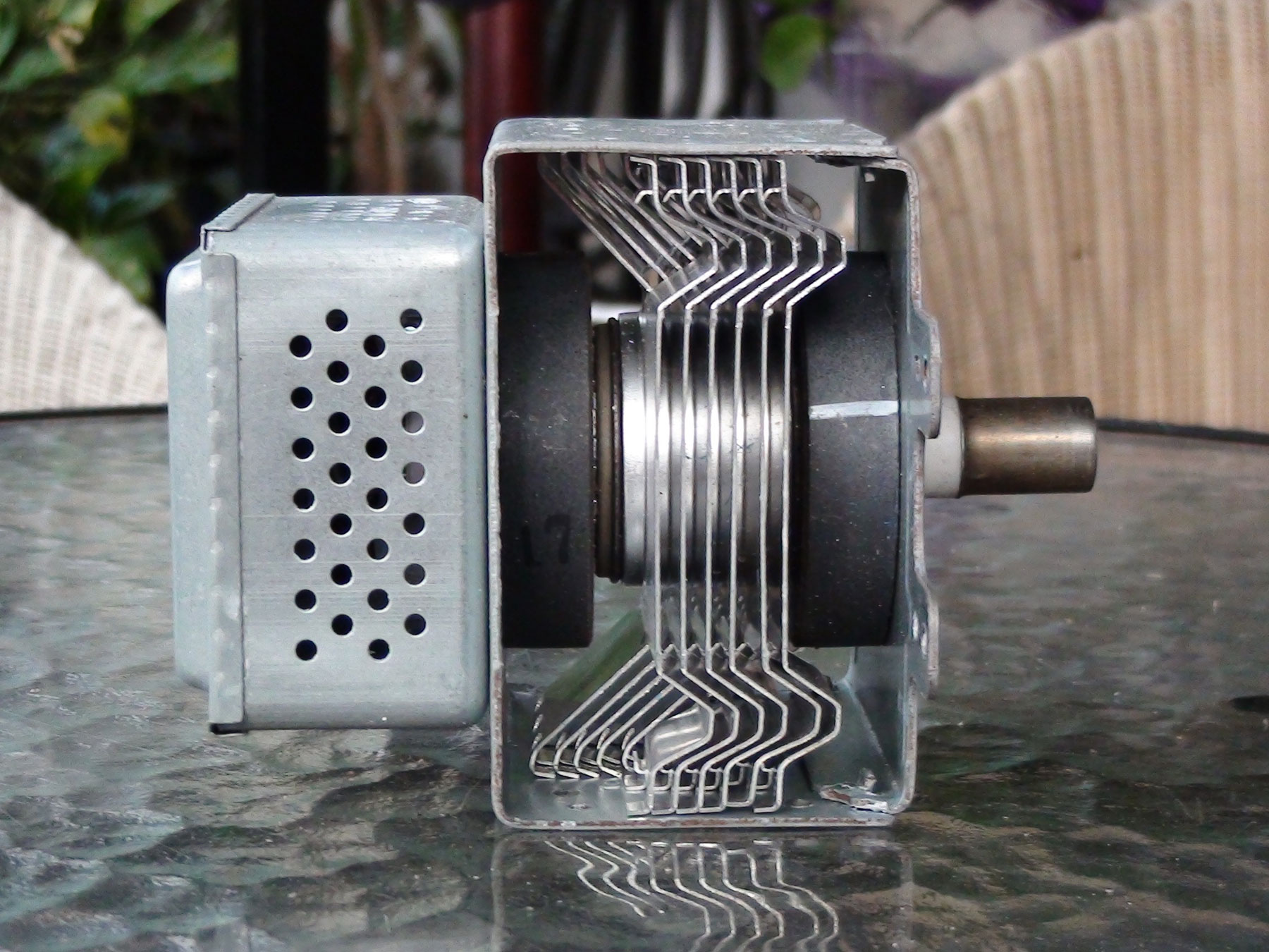 Magnetron
