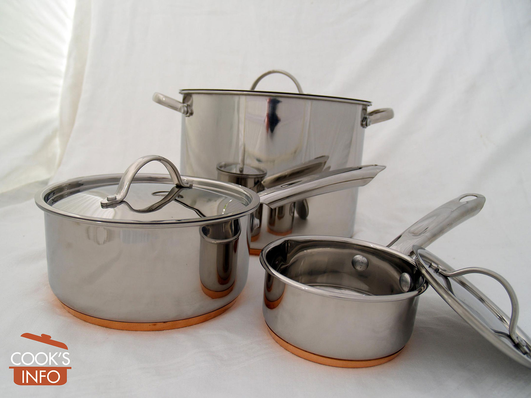 Pots assorted