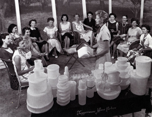 Joseph Steinmetz. Tupperware home party in Sarasota, Florida. C. 1958.
